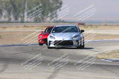media/Sep-20-2025-Extreme Speed (Sat) [[1fcc23683c]]/Orange (Mid Intermediate)/Session 2 (Sunrise)/